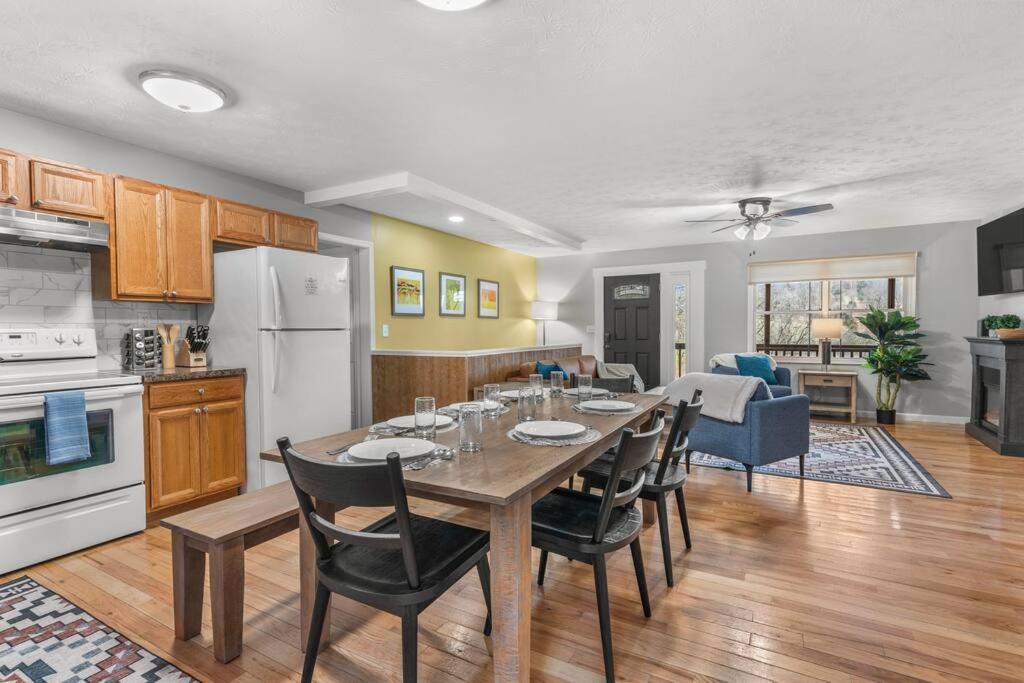 Vila Mountain Views, Hot Tub, Firepit, Dog Friendly, Ev Connector Stanley Exteriér fotografie