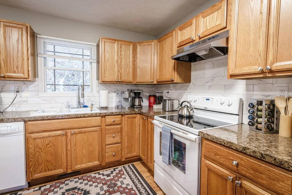 Vila Mountain Views, Hot Tub, Firepit, Dog Friendly, Ev Connector Stanley Exteriér fotografie